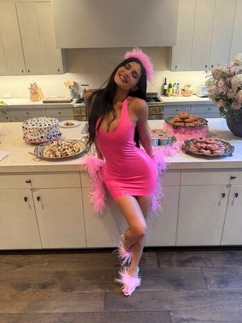 Full leaked Kylie jenner private onlyfans photo