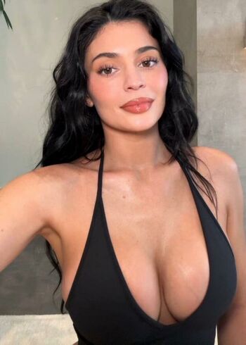 Full leaked Kylie jenner  page private onlyfans photo