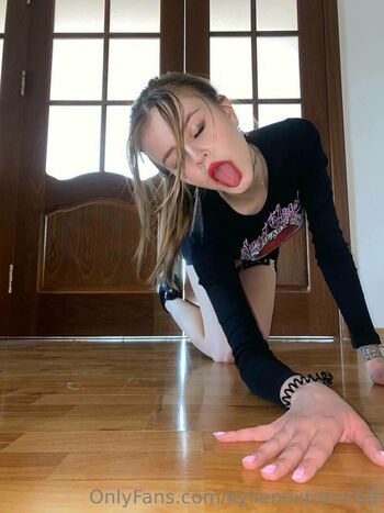 Full leaked Kylienextdoor private onlyfans photo