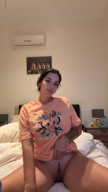 Full leaked Kyliestepsister private onlyfans photo