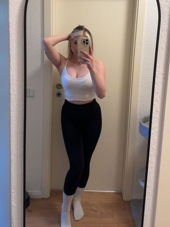 Full leaked L i s a private onlyfans photo