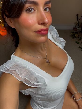 Full leaked La layana rous page private onlyfans photo