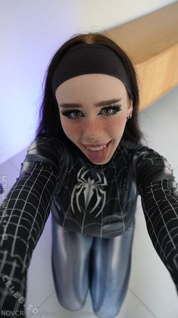 Full leaked Laararose private onlyfans photo