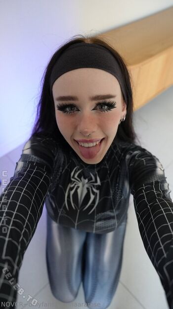 Full leaked Laararose private onlyfans photo