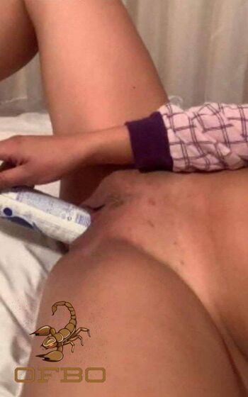 Full leaked Laclauoficial private onlyfans photo