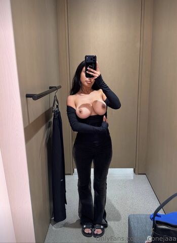 Full leaked Laconejaaa yamillca private onlyfans photo
