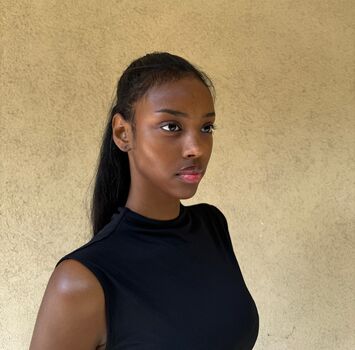 Full leaked Ladan farah private onlyfans photo