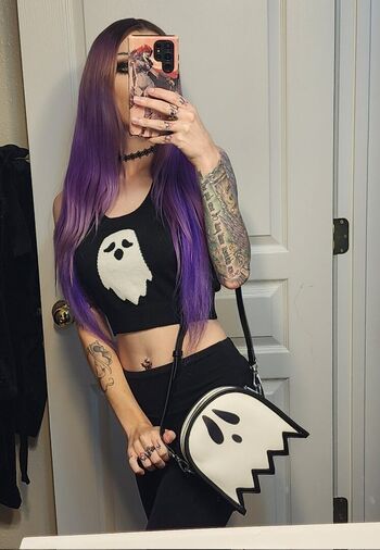 Full leaked Ladysurvival page private onlyfans photo