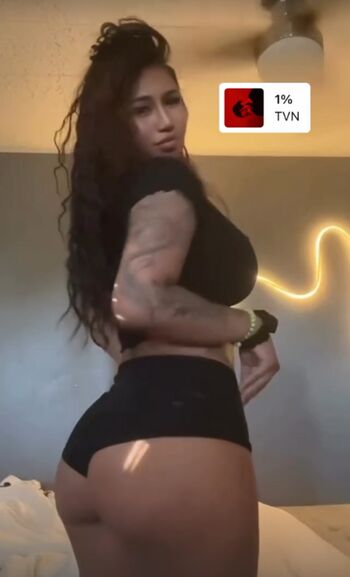 Full leaked Laica mae private onlyfans photo