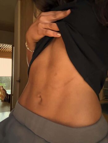 Full leaked Laila habib private onlyfans photo