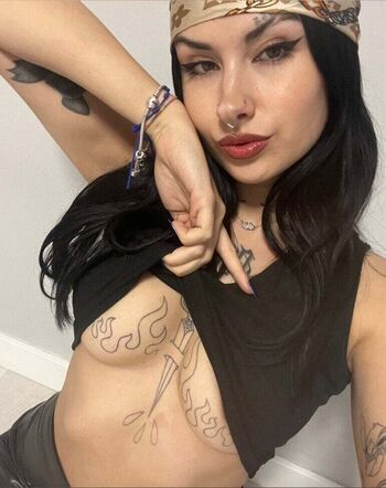 Full leaked Laly laliaa private onlyfans photo