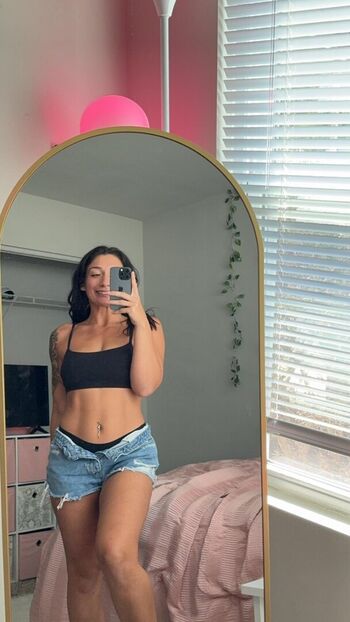 Full leaked Lanadiez private onlyfans photo