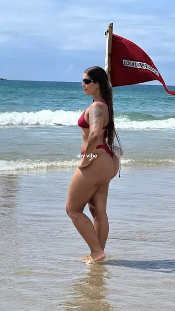 Full leaked Lara castro page private onlyfans photo