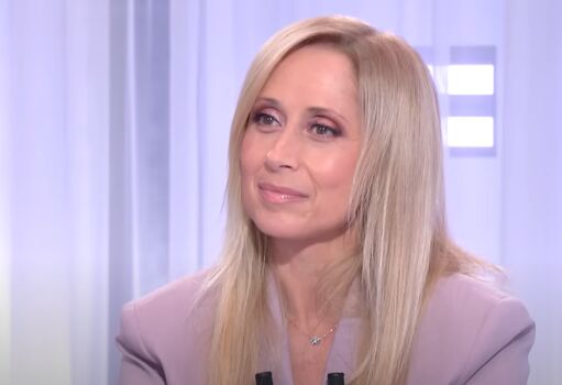 Full leaked Lara fabian private onlyfans photo