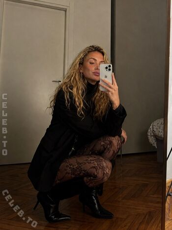 Full leaked Lara kleinfeld private onlyfans photo
