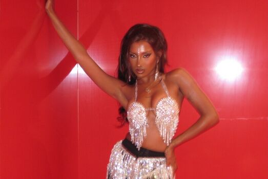 Full leaked Lara raj private onlyfans photo
