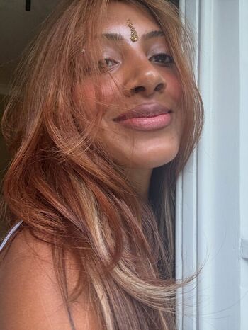 Full leaked Lara raj page private onlyfans photo