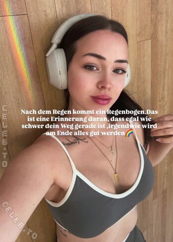 Full leaked Lara stxx private onlyfans photo