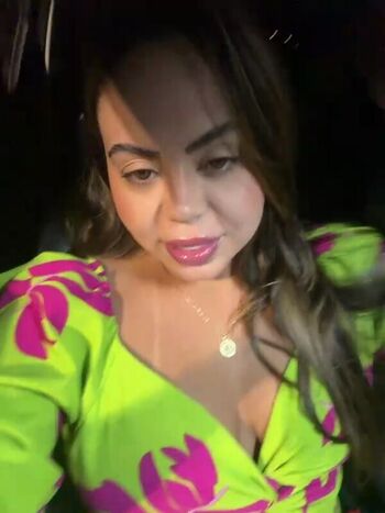 Full leaked Lariic private onlyfans photo
