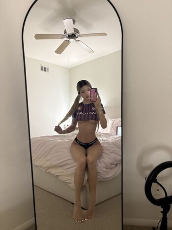 Full leaked Larissa private onlyfans photo