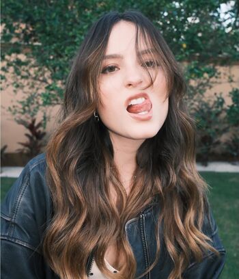 Full leaked Larissa manoela page private onlyfans photo