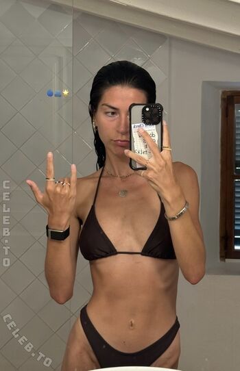 Larissa Merlyn Selena