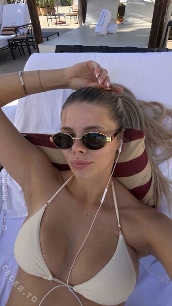 Full leaked Larissa neumann private onlyfans photo