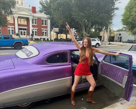 Full leaked Larsen thompson private onlyfans photo