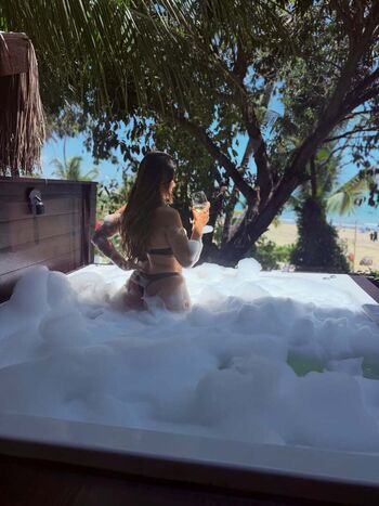 Full leaked Lary ingrid private onlyfans photo