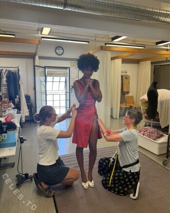 Full leaked Larypoppins private onlyfans photo