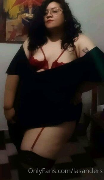Full leaked Lasanders page private onlyfans photo