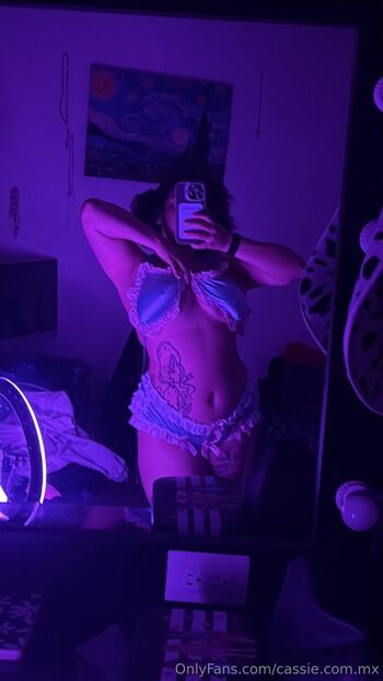 Full leaked Latialenny private onlyfans photo