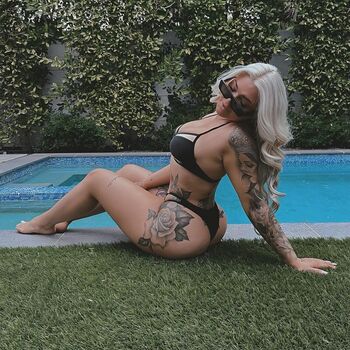 Full leaked Laughlyn tomassi private onlyfans photo