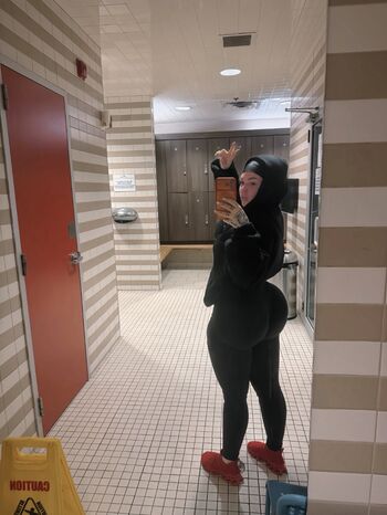 Full leaked Laughlyn tomassi private onlyfans photo