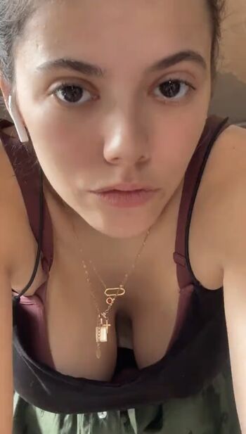 Full leaked Laura caubel private onlyfans photo