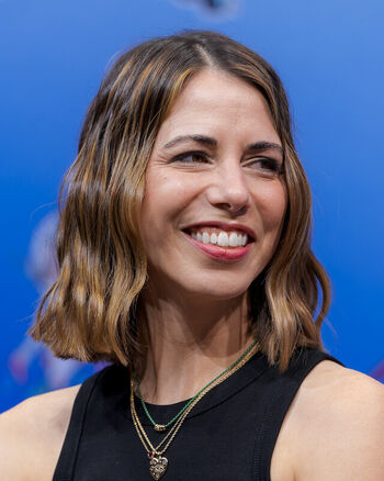Laura Bailey