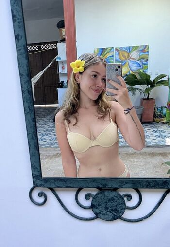 Full leaked Laura camila vargas private onlyfans photo