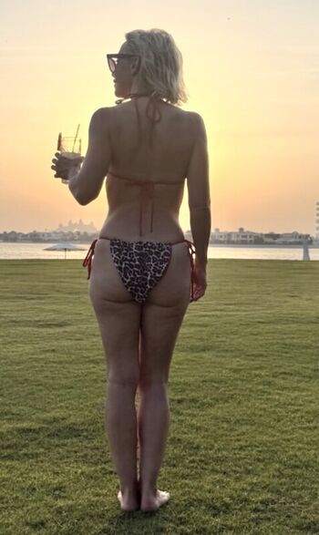 Full leaked Laura hamilton page private onlyfans photo