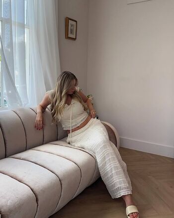 Full leaked Laura leigh private onlyfans photo