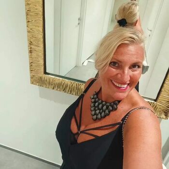 Full leaked Laura leonardi private onlyfans photo