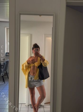 Full leaked Laura marie rhrig private onlyfans photo