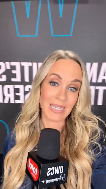 Full leaked Laura sanko private onlyfans photo