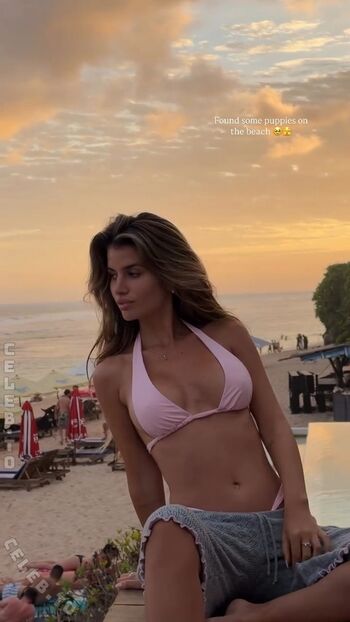 Full leaked Laura schultz page private onlyfans photo