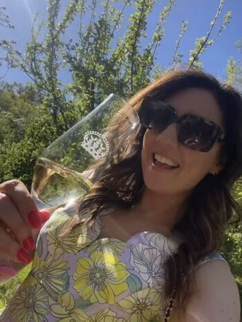 Full leaked Laura tobin private onlyfans photo