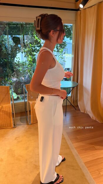 Full leaked Lauramjj private onlyfans photo
