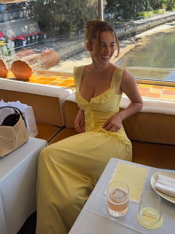 Full leaked Lauramjj private onlyfans photo