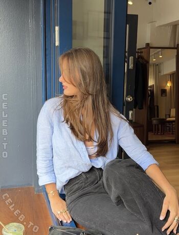 Full leaked Lauramjj page private onlyfans photo