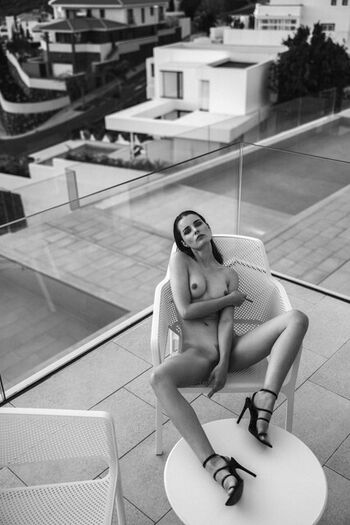 Laure Surlerivage