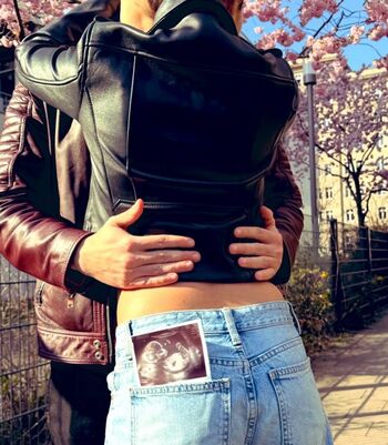 Full leaked Laure valee page private onlyfans photo