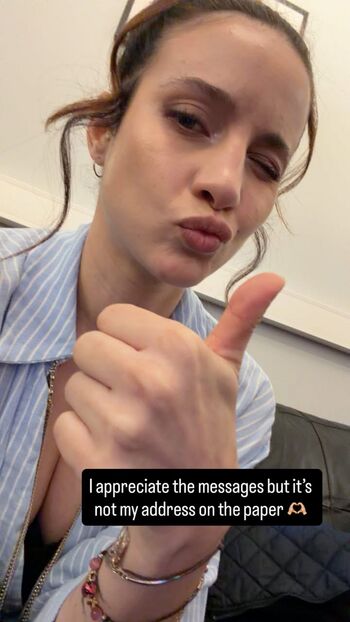 Full leaked Laure valee page private onlyfans photo